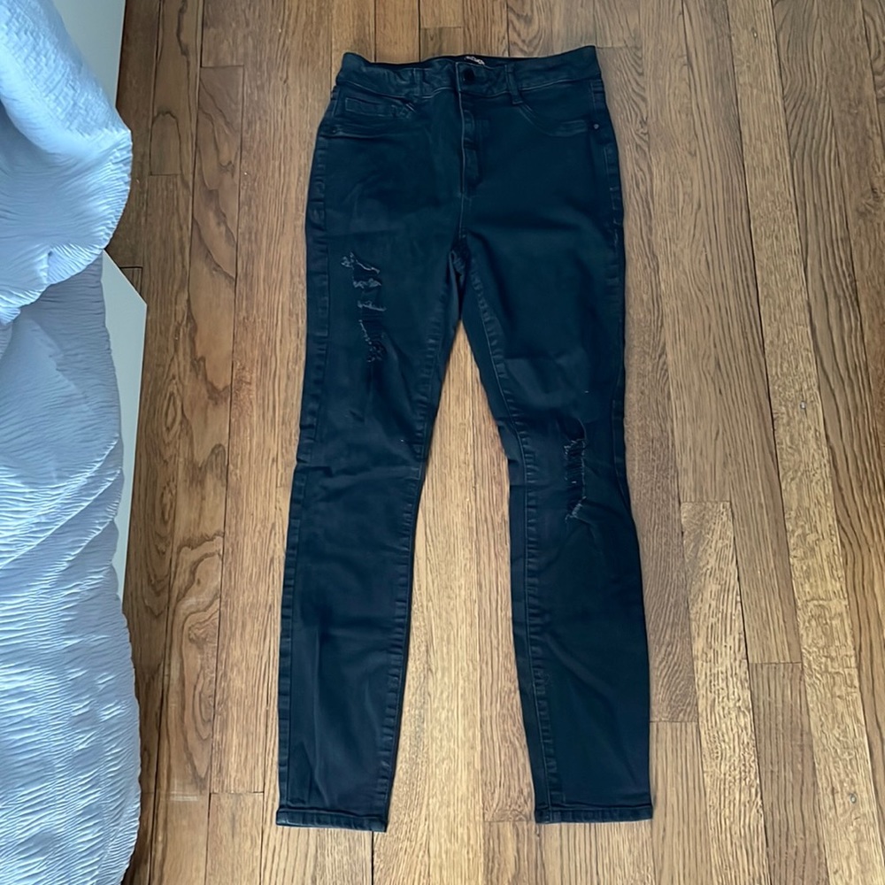 Black ripped jeans